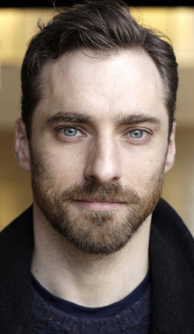 Richard Booth - image Richard-Booth-Headshot-640x1100 on https://excellenttalent.com